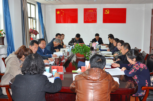 研讨发言2副本.jpg